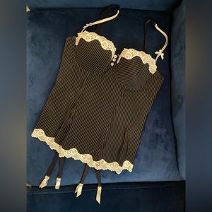FREDERICK’s OF HOLLYWOOD Bustier